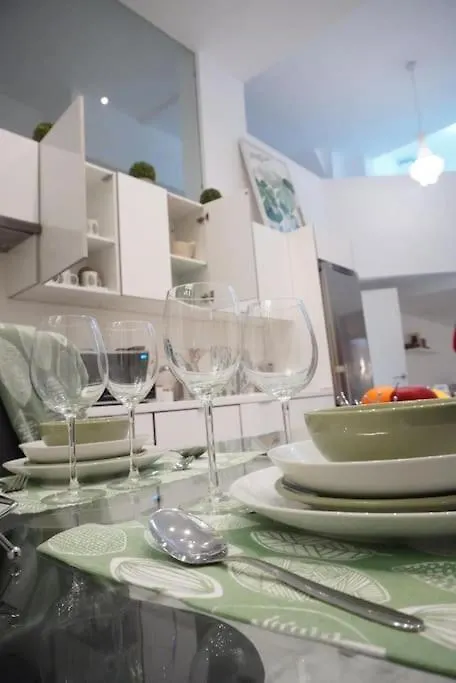 Disfruta Sevilla Desde Triana Junto Al Rio Apartman